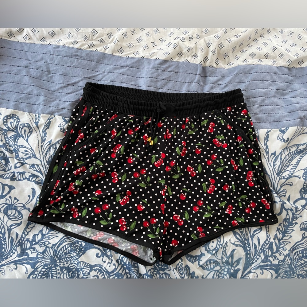 I’m selling some cherries shorts